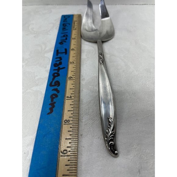 Holmes and Edwards Woodsong 1958 Serving Meat Fork Deepsilver - Picture 5 of 5